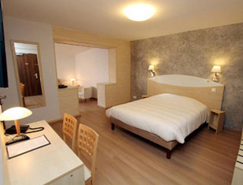 La Table Alsacienne Hotel Farébersviller Værelse billede